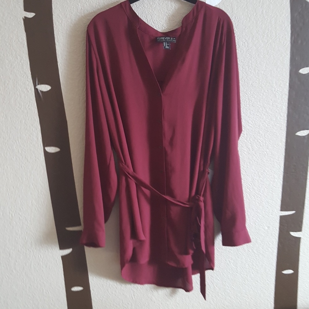 🌵 Forever 21+ Burgundy Tunic Length Blouse
